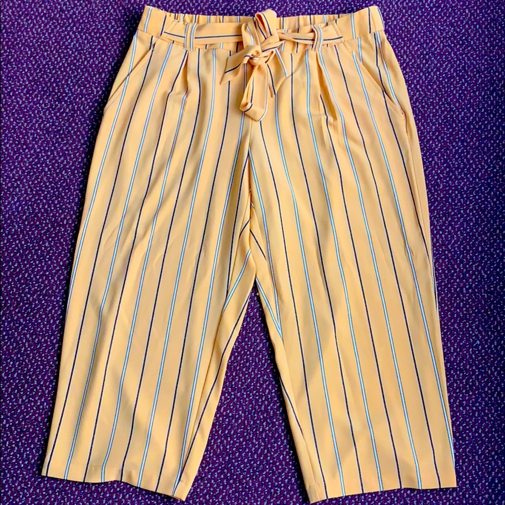 Capri pants